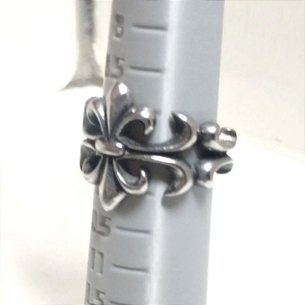 Silver Tone Fleur de Lis Gothic Statement Ring Unisex Size 9.5 Antiqued Metal